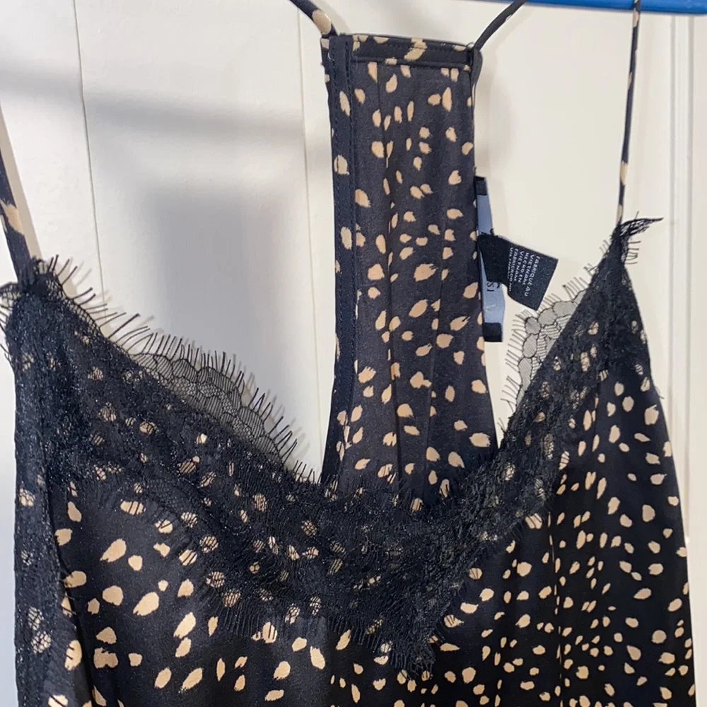 Forever 21 Large Woven Camisole Black Tan - Picture 8 of 10